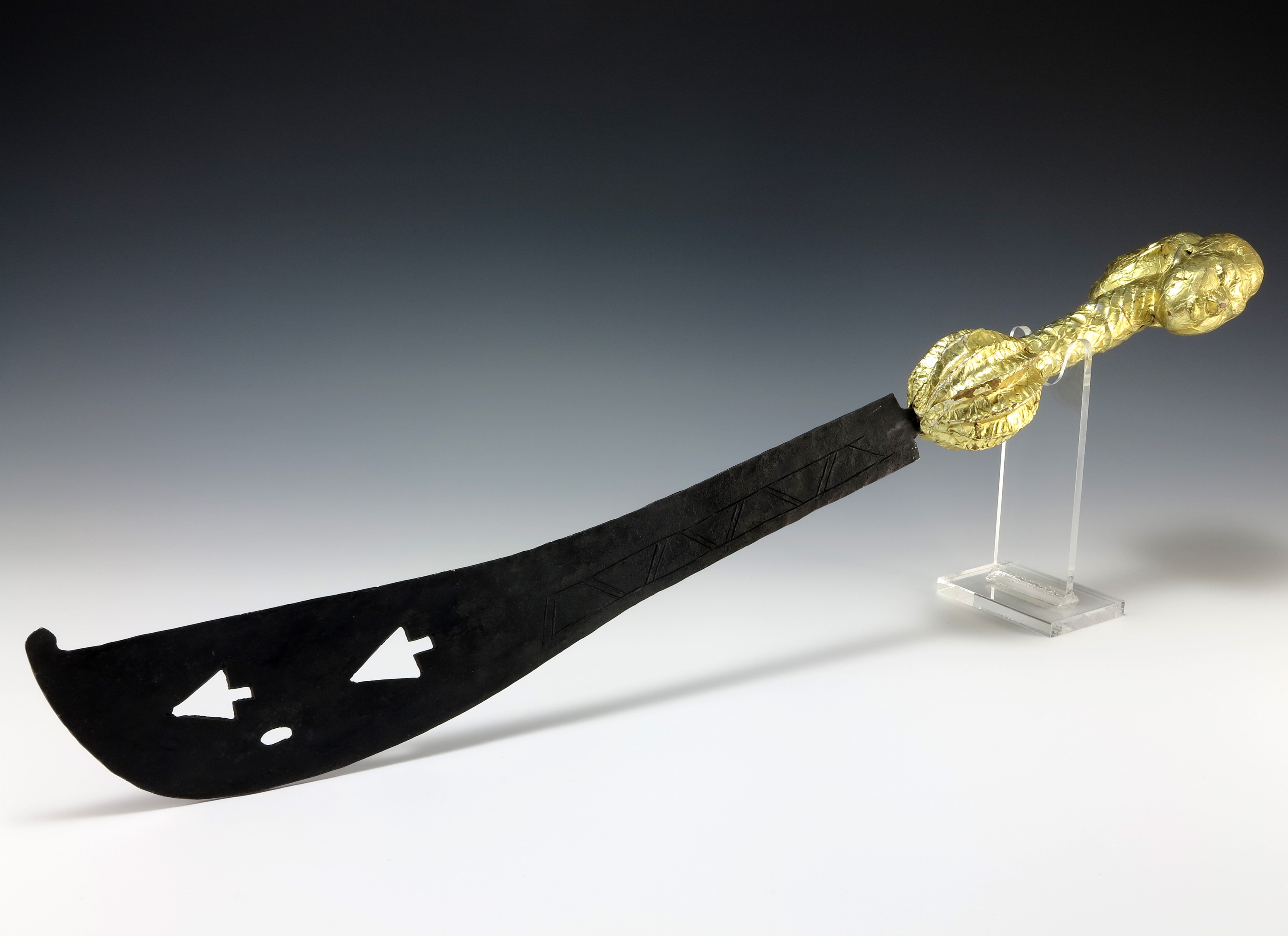 State_Gifts_Presentation_Sword