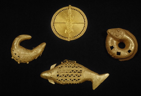 Pektoral mit Krokodil ..., Asante / Gold -  -